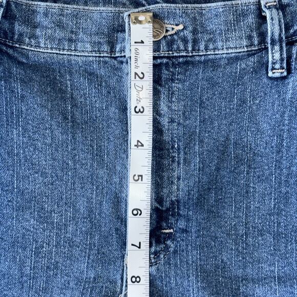 Riders Women’s Jeans Size 16W Classic Fit Light Wash Denim. - Picture 10 of 12